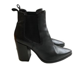 Vero Cuoio  Black Pull On Ankle Booties Size 40